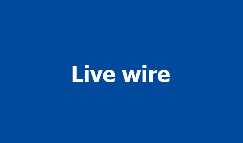 معنی Live wire